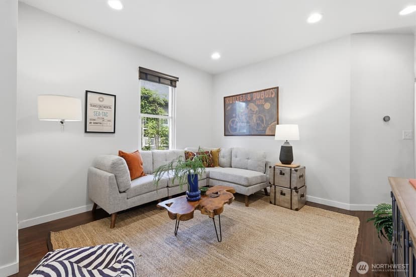 Property photo for 6211 Carleton Avenue S, Seattle photo 12