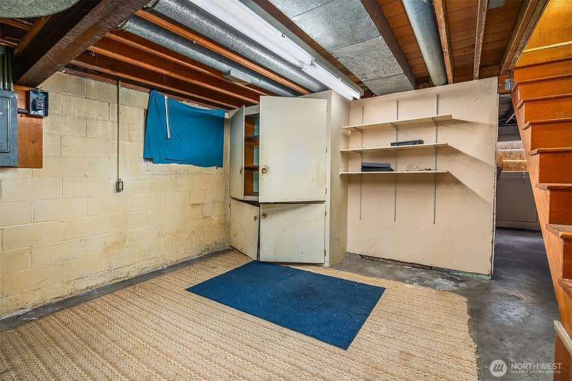 Property photo for 941 N 103rd Street, Seattle photo 11