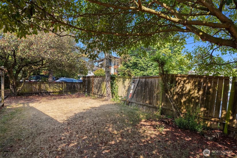 Property photo for 941 N 103rd Street, Seattle photo 18
