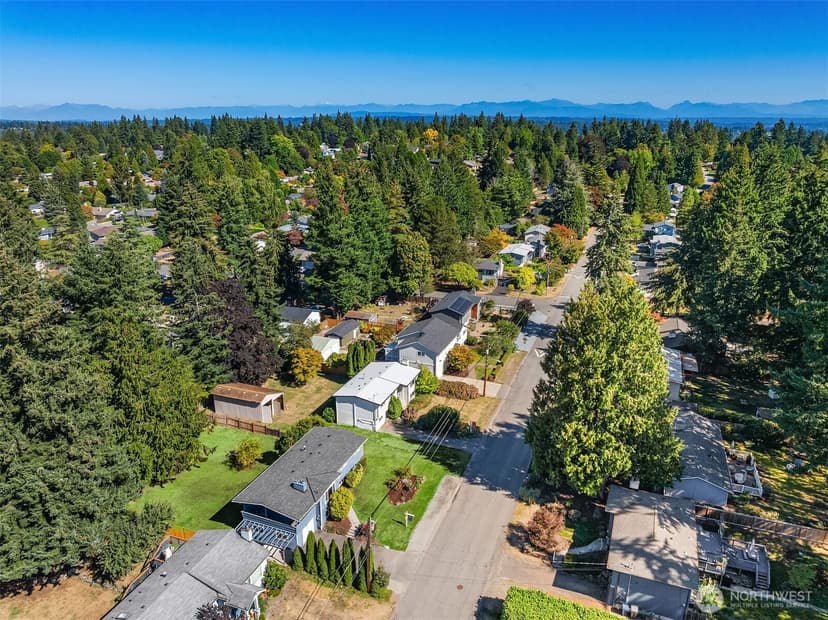 Property photo for 8610 NE 137th Street, Kirkland photo 27