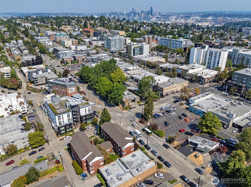 Property photo for 4405 SW Alaska Street #304, Seattle photo 24