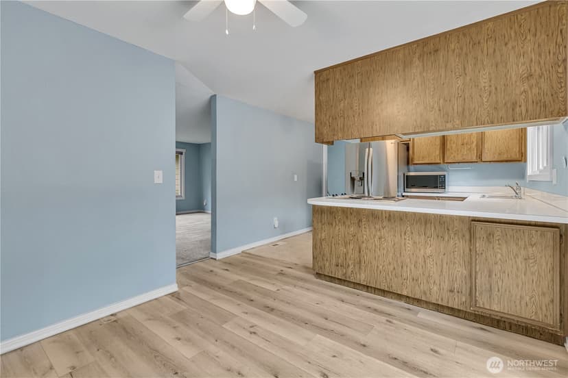 Property photo for 18759 130th Avenue SE, Renton photo 8