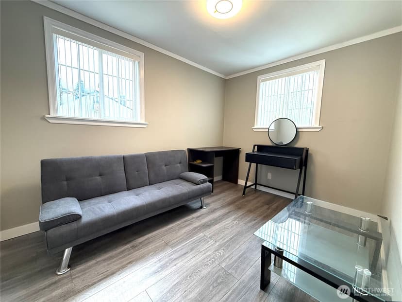 Property photo for 11829 76 Avenue S, Seattle photo 11