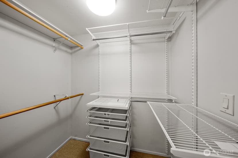 Property photo for 1740 Aurora Avenue N #A-102, Seattle photo 11