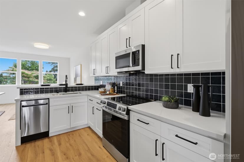 Property photo for 1511 Fulton Street #B, Everett photo 5