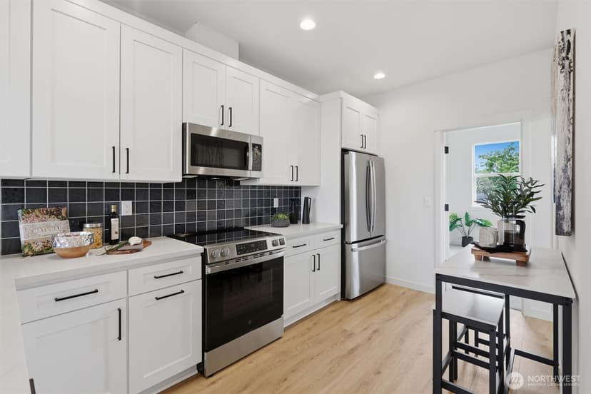 Property photo for 1511 Fulton Street #B, Everett photo 6