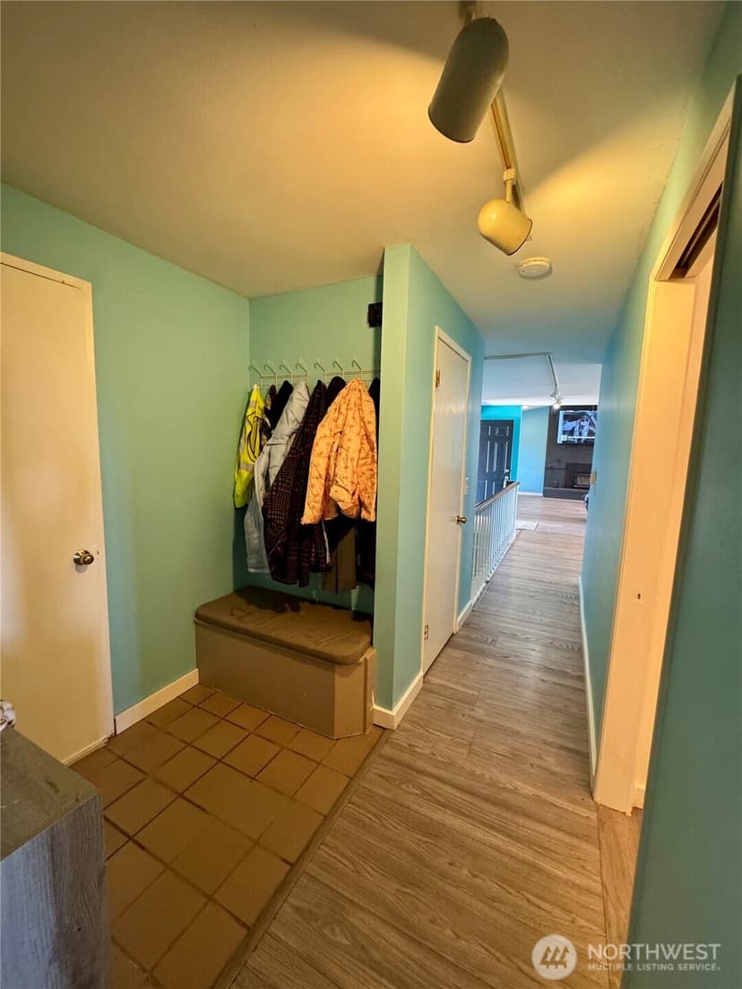 Property photo for 15625 11th Avenue NE, Arlington photo 14