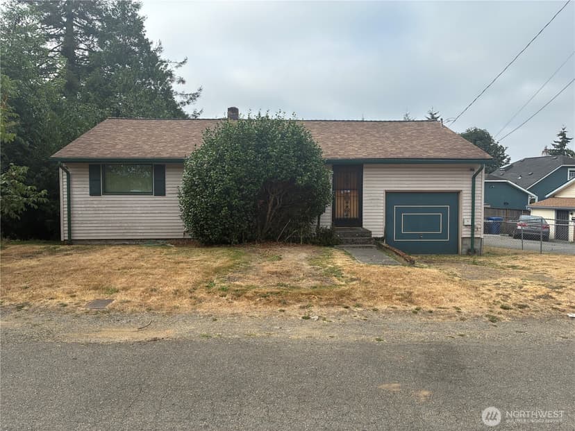 Property photo for 3815 S Findlay Street, Seattle