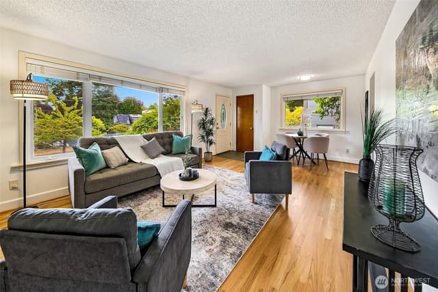 Property photo for 3039 49th Avenue SW, Seattle photo 5