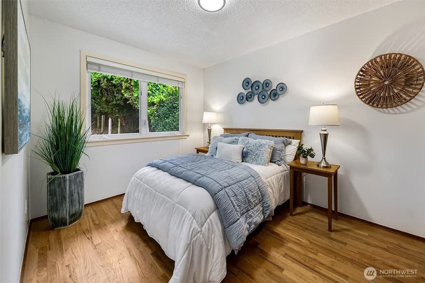 Property photo for 3039 49th Avenue SW, Seattle photo 15