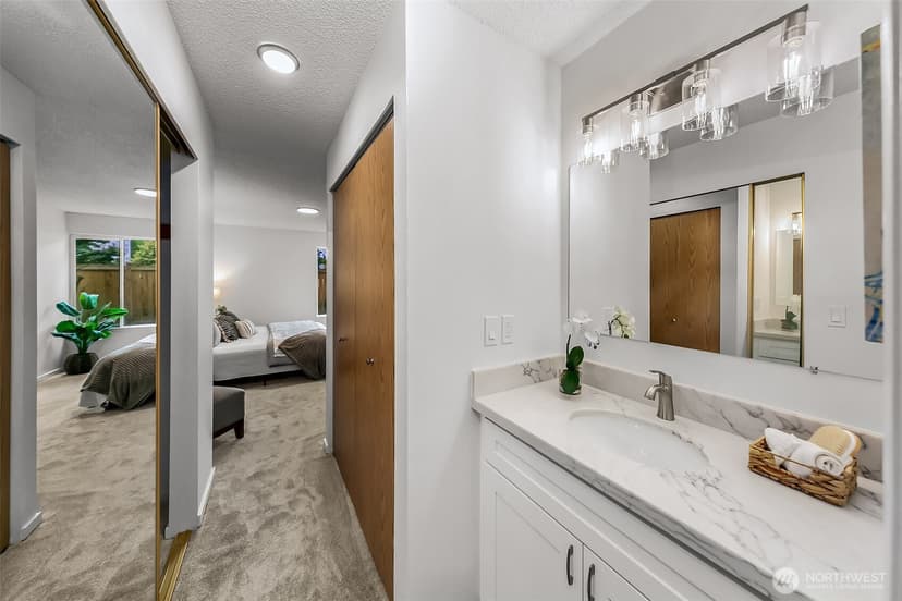 Property photo for 13717 Linden Avenue N #104, Seattle photo 13