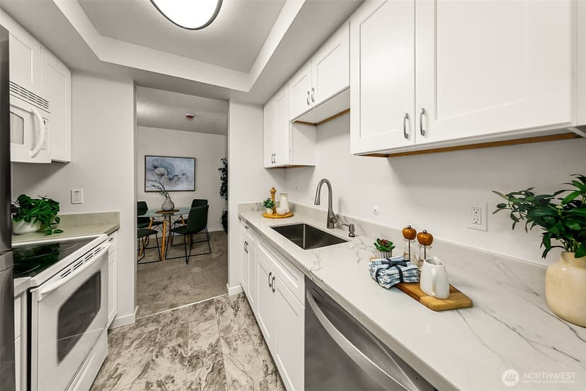Property photo for 13717 Linden Avenue N #104, Seattle photo 9