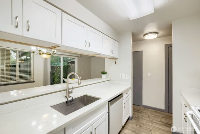 Property photo for 115 124 Street SE #B4, Everett photo 5