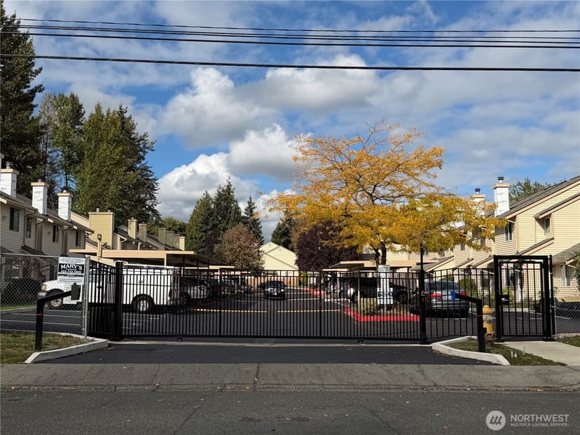 Property photo for 115 124 Street SE #B4, Everett photo 12