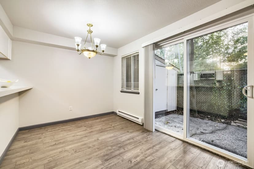 Property photo for 115 124 Street SE #B4, Everett photo 3