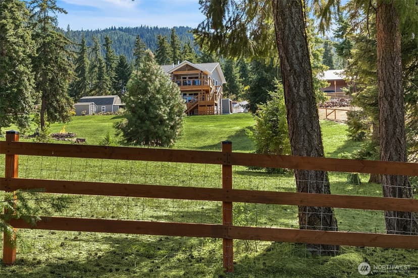 Property photo for 961 Rocky Mountain Way, Cle Elum photo 3