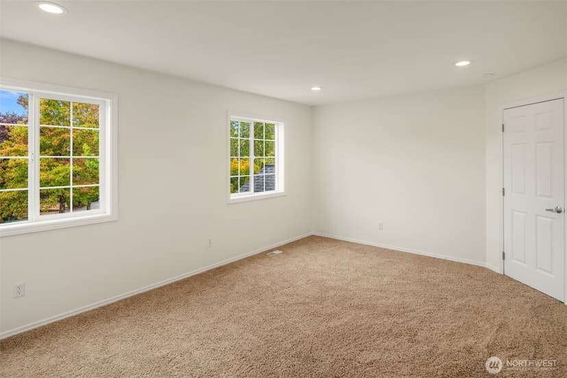 Property photo for 18603 33rd Avenue SE, Bothell photo 28