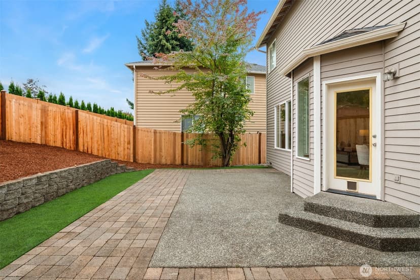 Property photo for 18603 33rd Avenue SE, Bothell photo 36