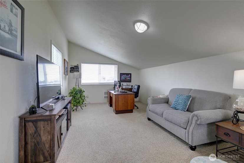 Property photo for 1161 Glendale Court SW, Ocean Shores photo 21