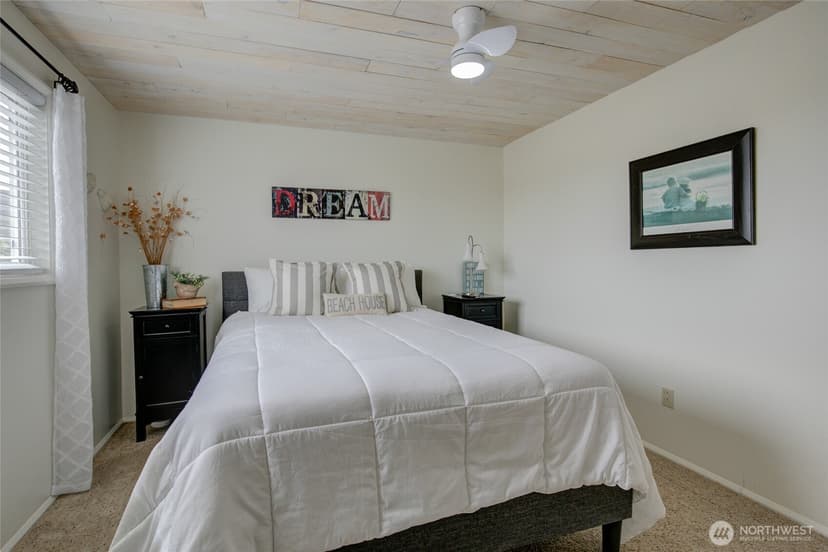Property photo for 1161 Glendale Court SW, Ocean Shores photo 18