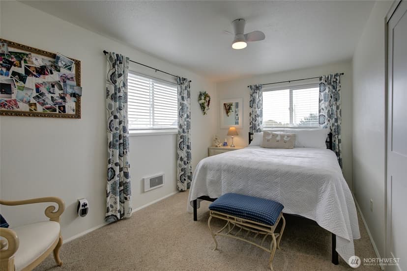 Property photo for 1161 Glendale Court SW, Ocean Shores photo 17