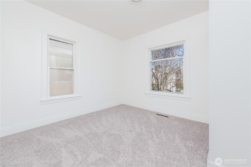 Property photo for 2312 S G Street, Tacoma photo 9
