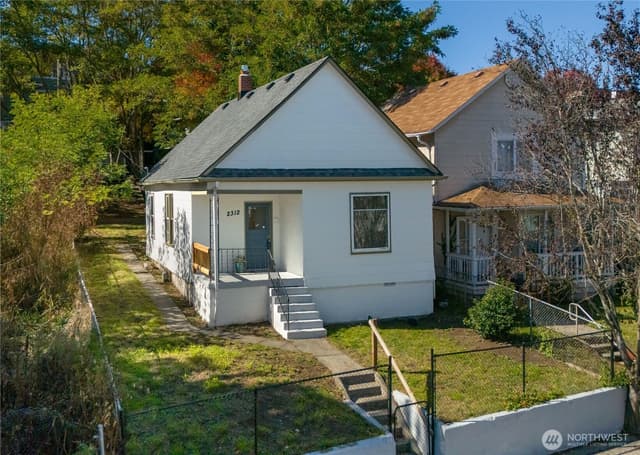 Property photo for 2312 S G Street, Tacoma