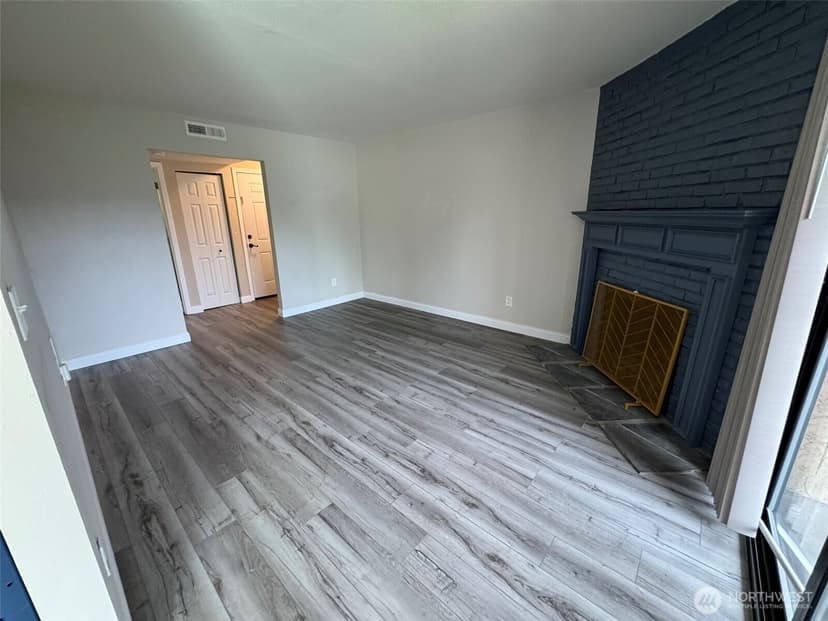 Property photo for 14514 127th Avenue NE #W68, Kirkland photo 3