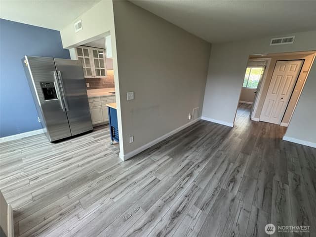 Property photo for 14514 127th Avenue NE #W68, Kirkland photo 4
