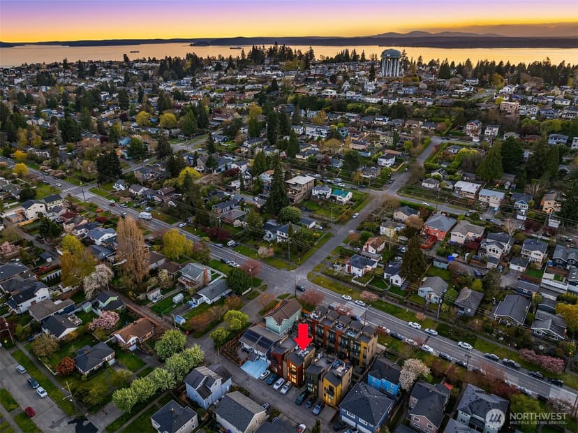 Property photo for 3406 B 34th Avenue W, Seattle photo 25