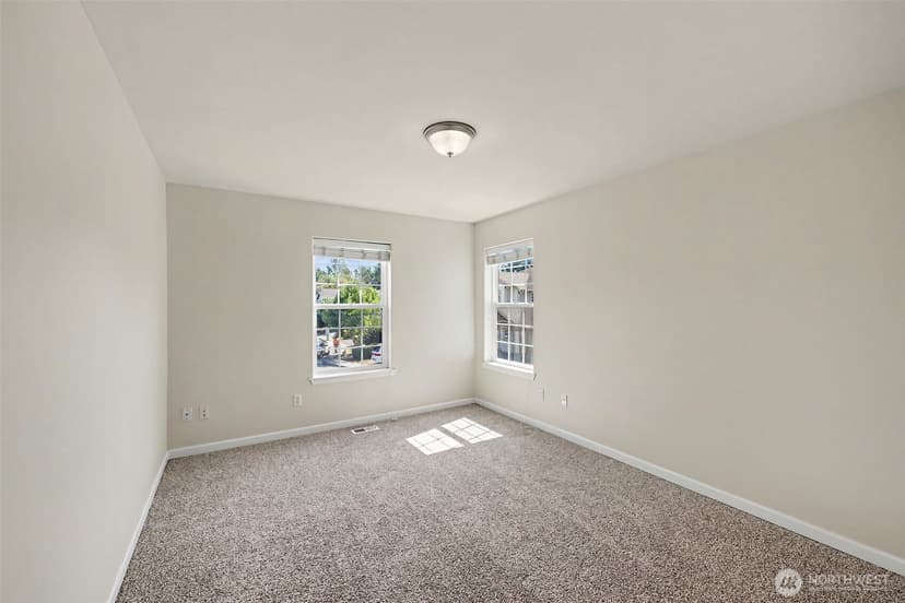 Property photo for 4129 NE 9th Place, Renton photo 20