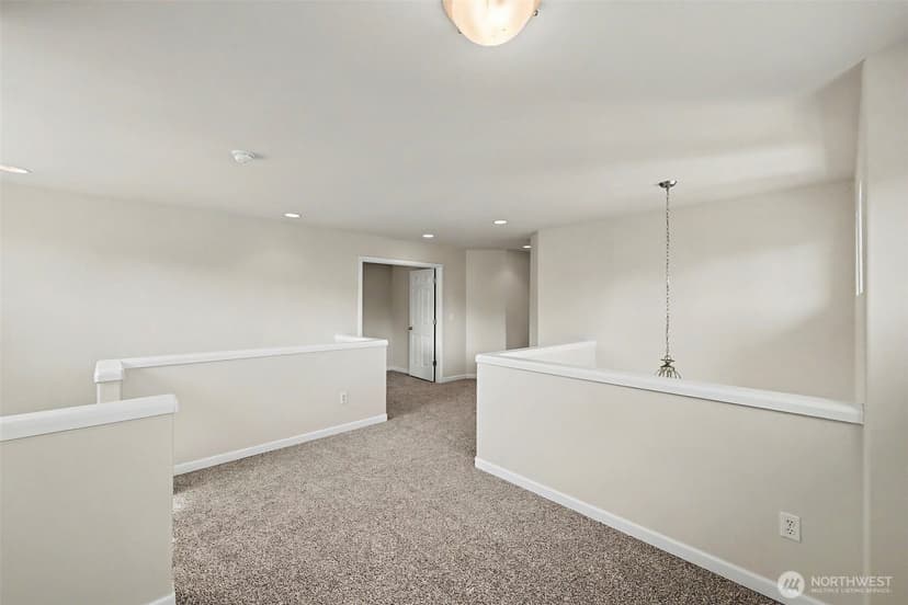 Property photo for 4129 NE 9th Place, Renton photo 13
