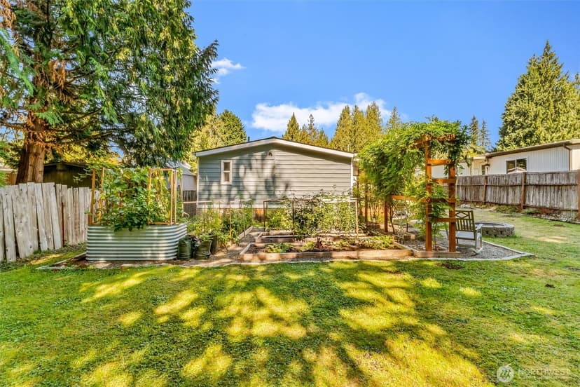 Property photo for 9218 13th Place SE, Lake Stevens photo 31