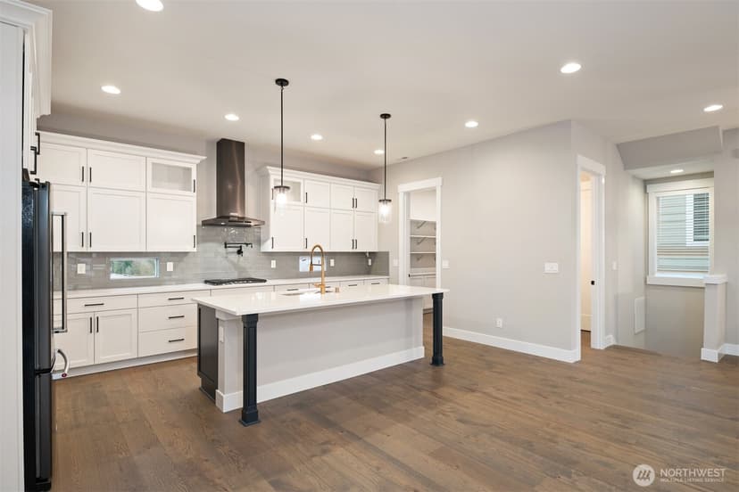 Property photo for 13025 75TH Place S, Seattle photo 8