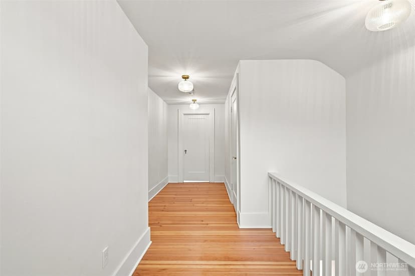 Property photo for 616 N Steele Street, Tacoma photo 18