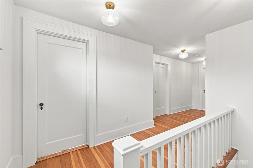 Property photo for 616 N Steele Street, Tacoma photo 16