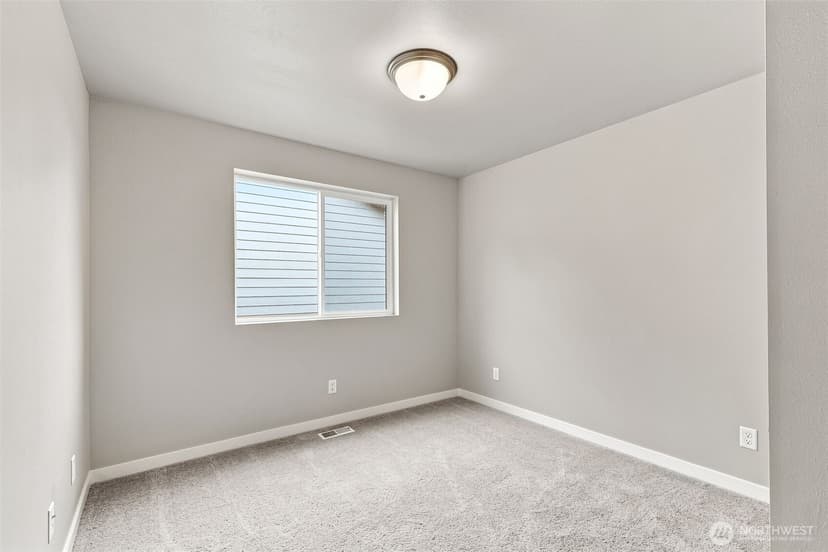 Property photo for 9322 76th Avenue NE, Marysville photo 35
