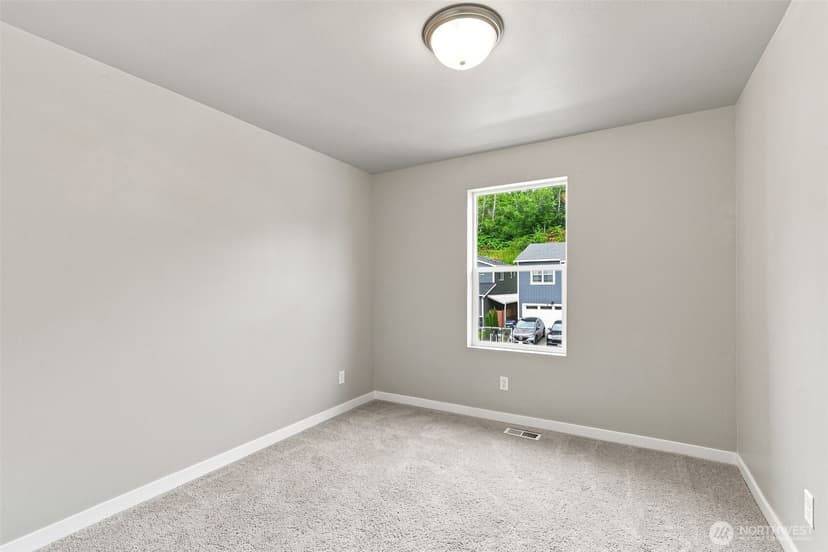 Property photo for 9322 76th Avenue NE, Marysville photo 29