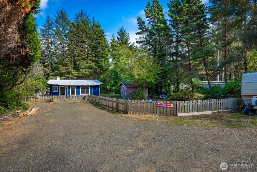 Property photo for 219 State Route 115, Ocean Shores photo 3
