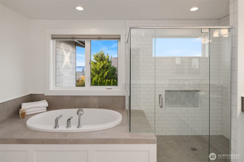 Property photo for 715 Spruce Street, Edmonds photo 20