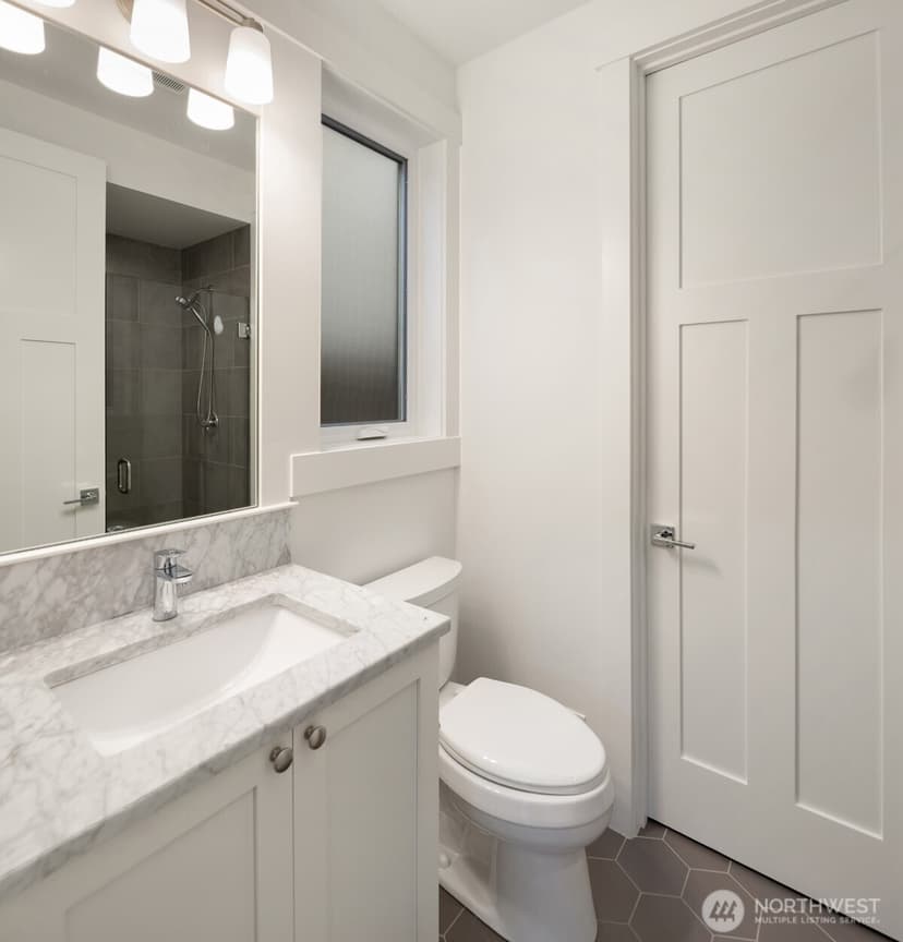 Property photo for 715 Spruce Street, Edmonds photo 14