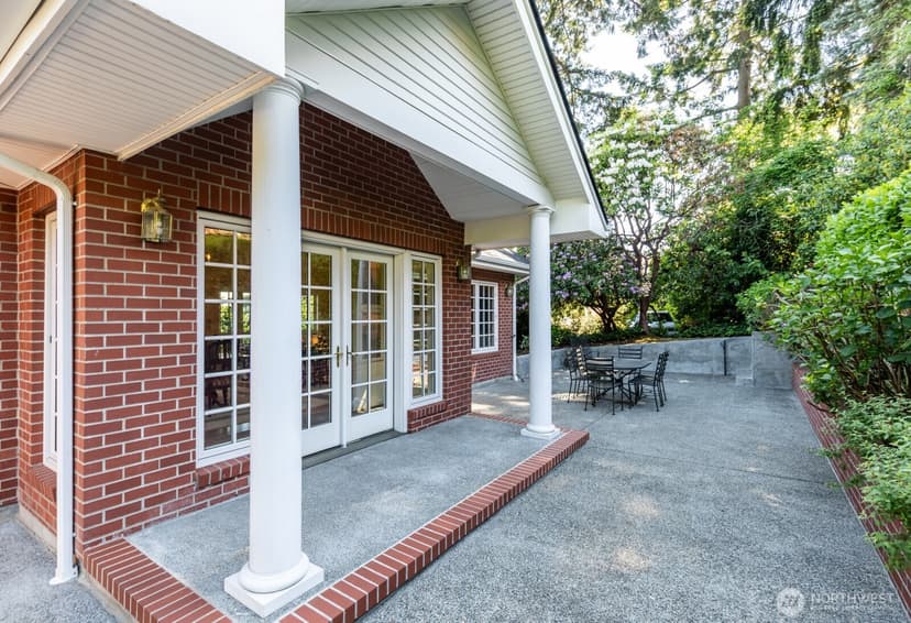 Property photo for 6681 NE Windermere Road, Seattle photo 13