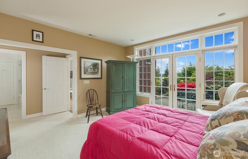 Property photo for 6681 NE Windermere Road, Seattle photo 33