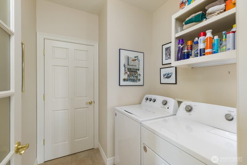 Property photo for 6681 NE Windermere Road, Seattle photo 35