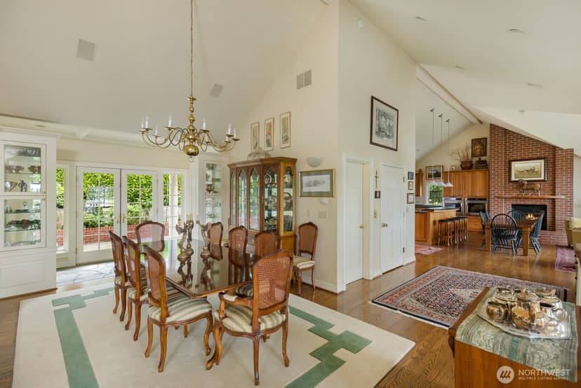Property photo for 6681 NE Windermere Road, Seattle photo 29