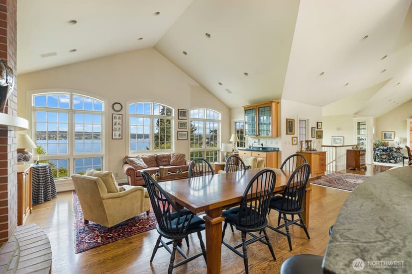 Property photo for 6681 NE Windermere Road, Seattle photo 20