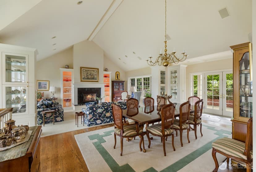 Property photo for 6681 NE Windermere Road, Seattle photo 25