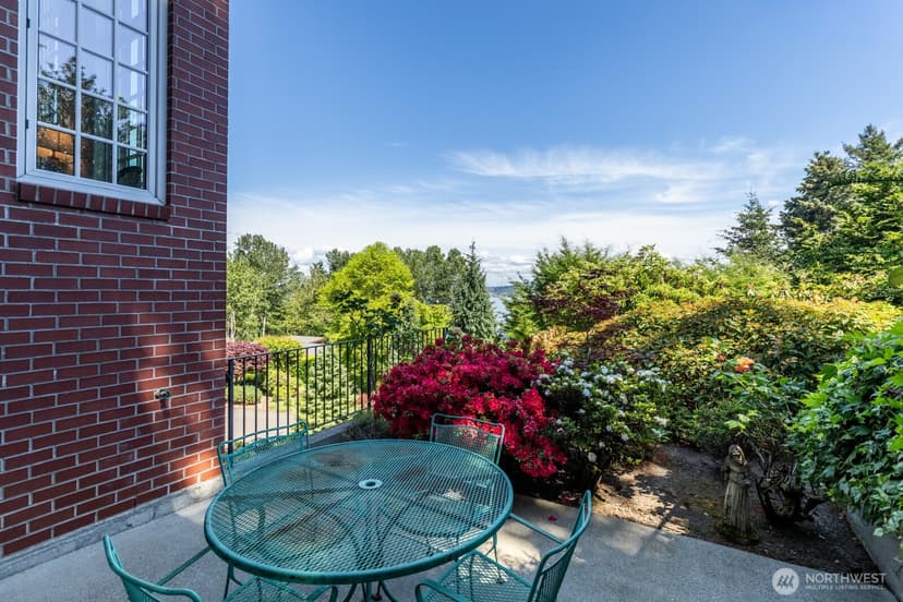 Property photo for 6681 NE Windermere Road, Seattle photo 8