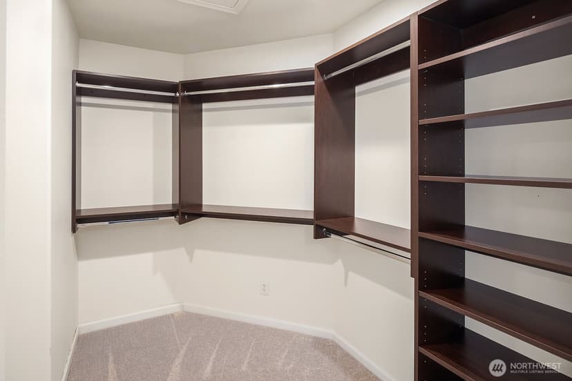 Property photo for 16534 SE 58th Place, Bellevue photo 17