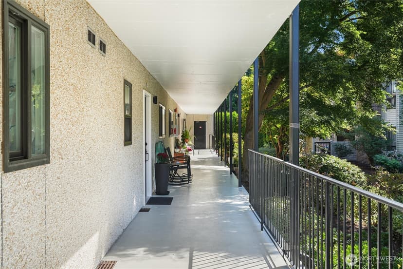 Property photo for 510 Forsyth Lane #210, Edmonds photo 2